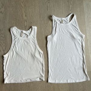 Artitzia Sunday Best ribbed tank top x2